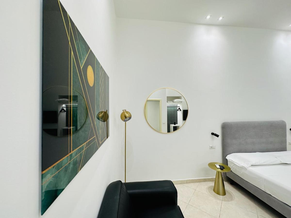 Garibaldi 118 Luxury Apartment Nápoles Exterior foto